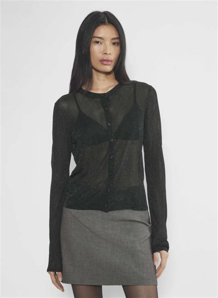 تستخلص النباتات والحيوانات الطاقة من سكر الجلوكوز بعملية تدعى؟