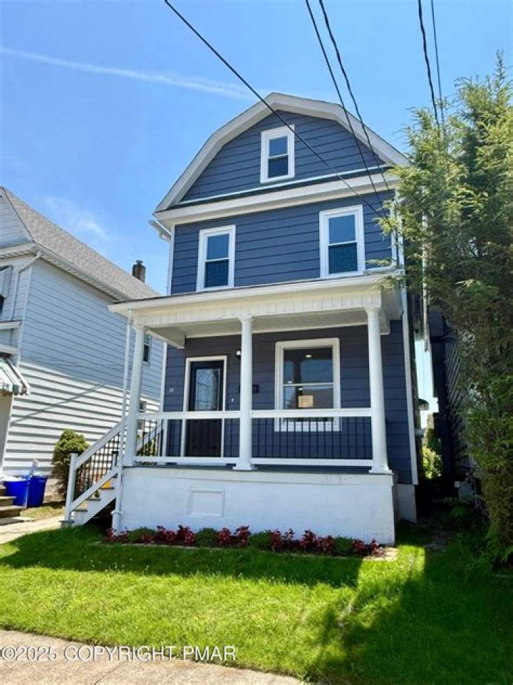 sheehan audrey sivanandam Profile – Age, Career Info, ICC Ranking & Stats