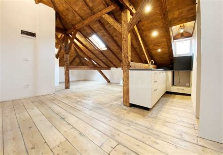 حل : من اجهزة ادخال البيانات للحاسب الآلي 1 نقطة