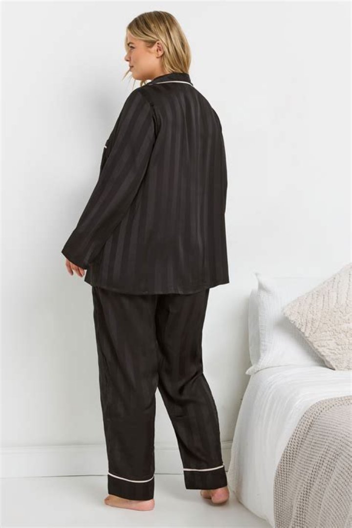 يتميز تطبيق جوجل سلايدز بأنه