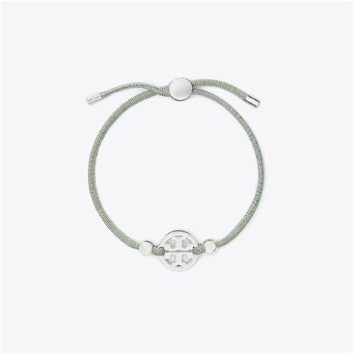 حل : أجب ب (نعم أو لا ) علي العبارة الآتية : جبل طويق أشد برودة من جبال السروات