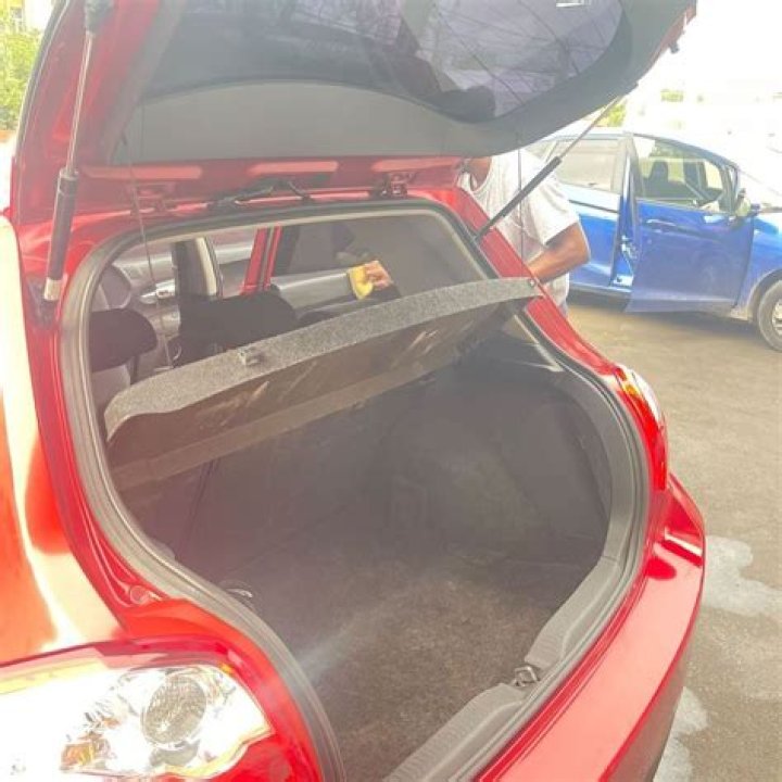 فيلسوف الماني مشهور من 5 حروف