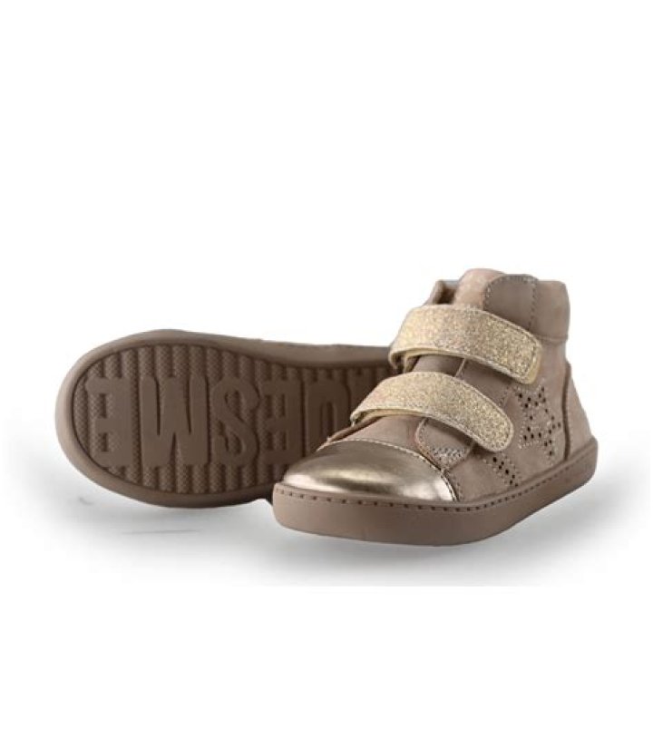 متى أنام على جنبي بعد العملية القيصرية