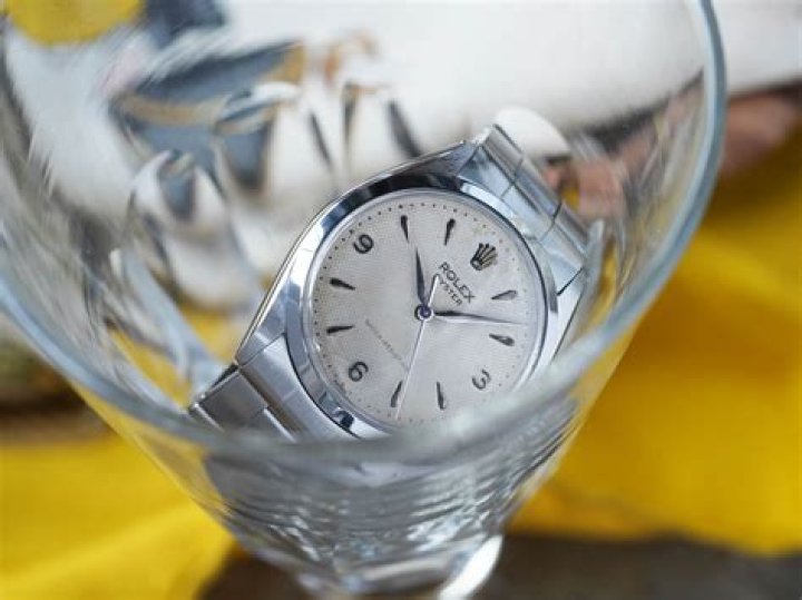 متى يوم الاخت الكبرى العالمي 2022