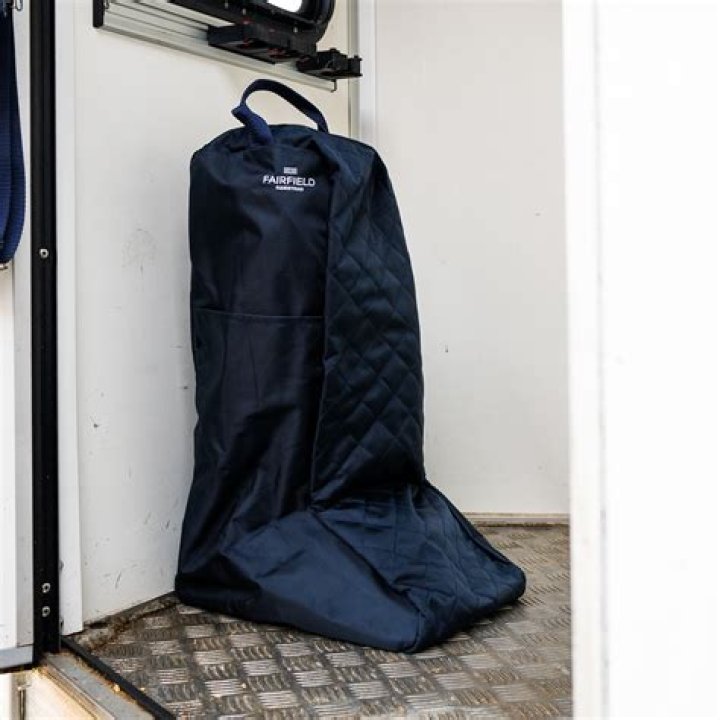 كم عدد حلقات مسلسل اسمعني وقصة مسلسل اسمعني