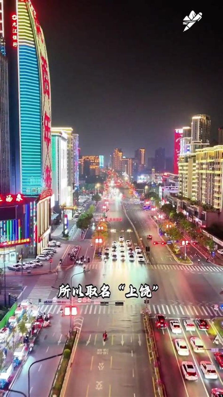 تحمل كل حافلة لنقل الركاب