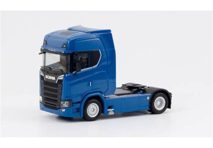 متى يتحرك الجنين الذكر