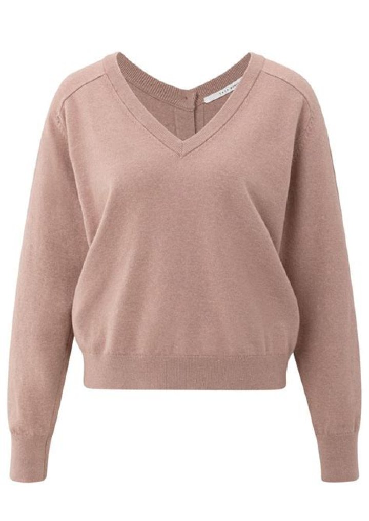 من القيم المستخلصة والمستفادة من النّص .