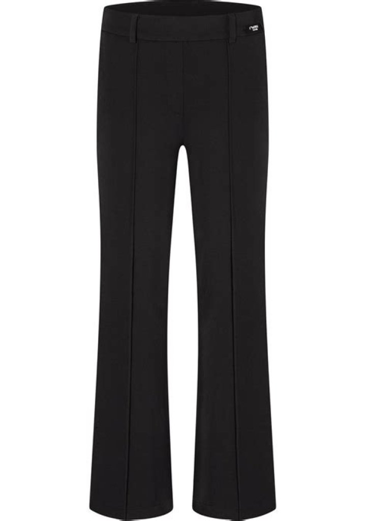 الفرق بين الصورتين