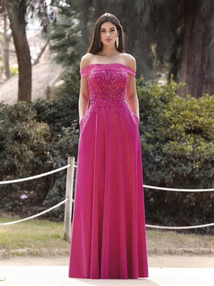 اذا كان 1 5 عدد يساوي 25 من العدد 28