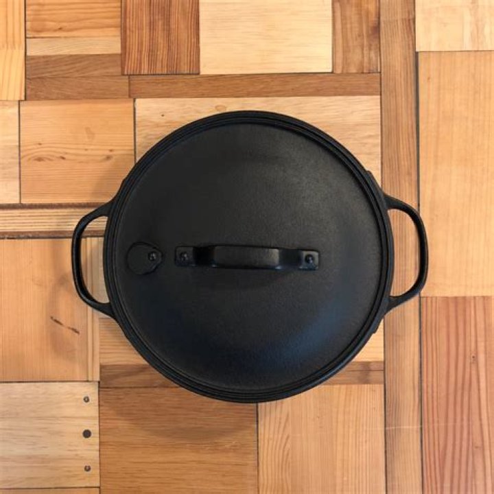 ألم في الثدي الأيسر عند الضغط عليه