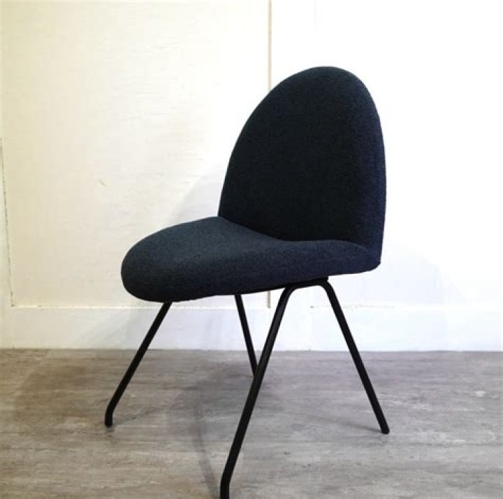 مسابقة الجمل بما حمل