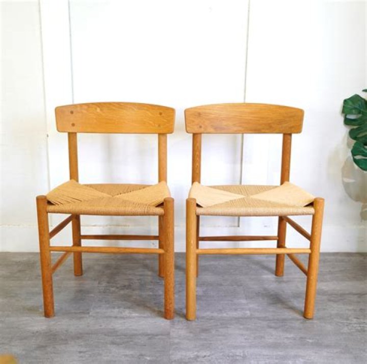 اول من اسس دار السكة العمله هو الخليفه