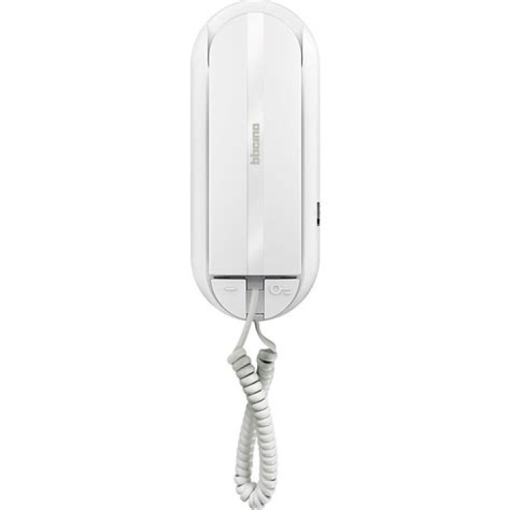 اليد العليا هي يد المتصدق وهي المنفقة.