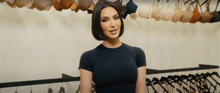 I’ve got 42DD boobs and was stunned when my Kim Kardashian Skims bra arrived…it was TINY, here’s what it looks like on