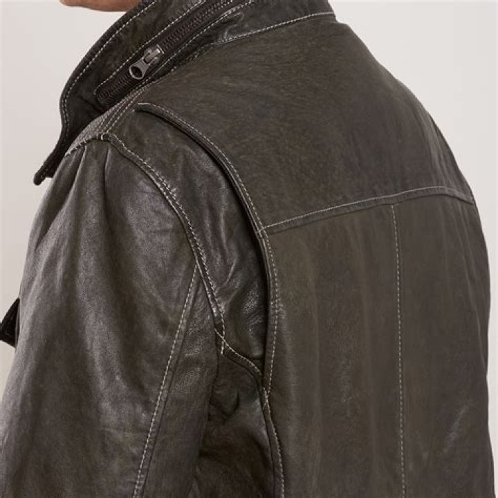 الجملة التي تفيد الإخبار عن حصول شيء هي الجملة