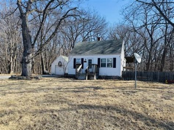 من هو عبدالعزيز الناصر زوج افنان الباتل