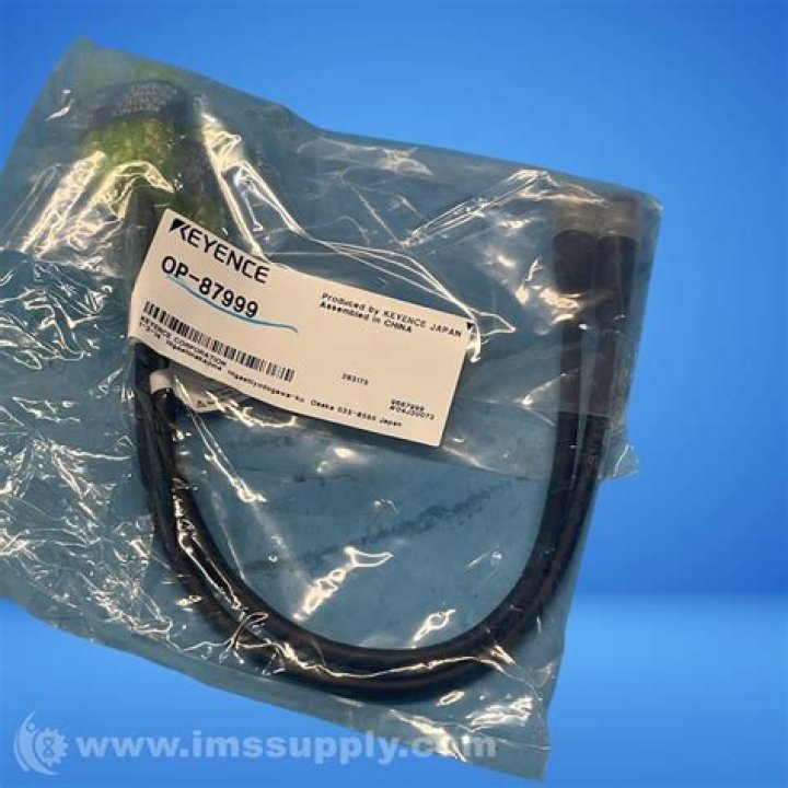 بدأ التنقيب عن النفط في المملكة في عهد الملك