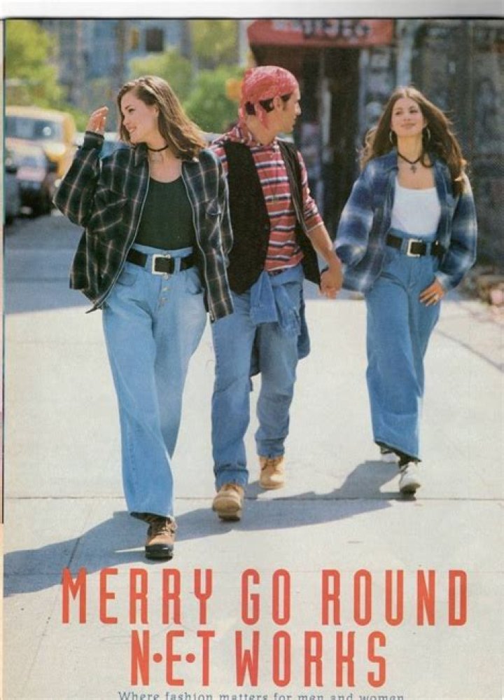 90s Teen Style: Outfits That Defined A Generation