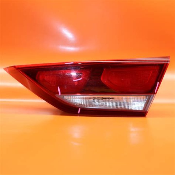 يسمى المسحوق الاصفر الذي تنتجه الازهار