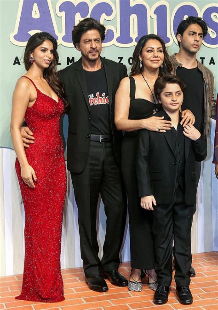 'Abram stole the attention': Shah Rukh Khan attends The Archies premiere with family