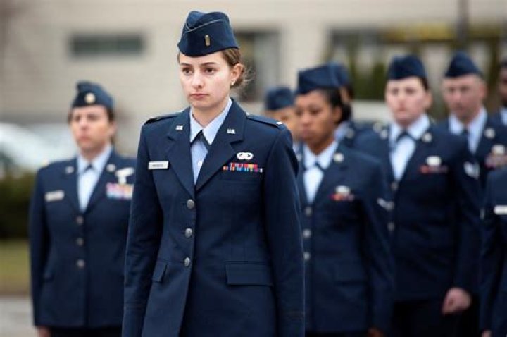 I’m a woman in the Air Force – people say they want to sign up after seeing me in uniform