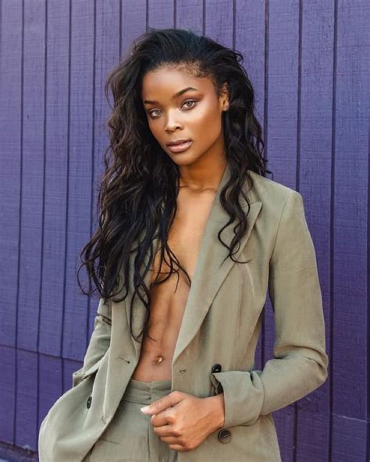 Ajiona Alexus Ethnicity, Nationality, Race, Family, Body measurements, career