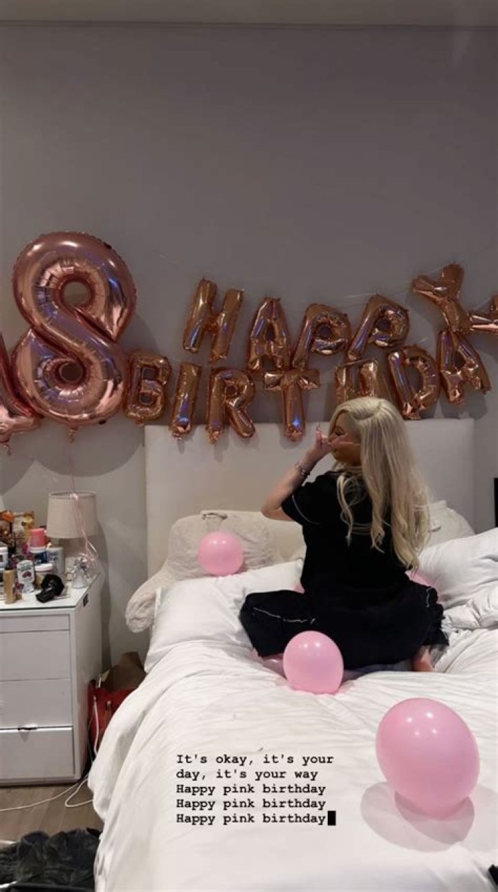Alabama Barker rocks a lace dress as she celebrates 18th birthday after fans slammed Travis for ‘failing as parent’