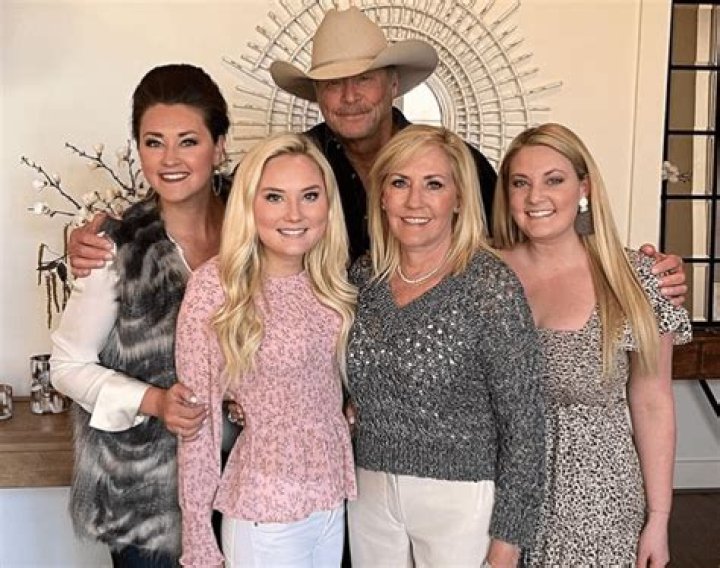 Discovering The Heartwarming Moments: Alan Jackson And Family Photos