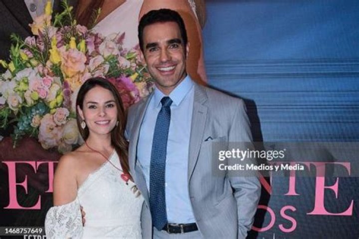 Alejandro Robles Gil: The Mystery Of Her Husband