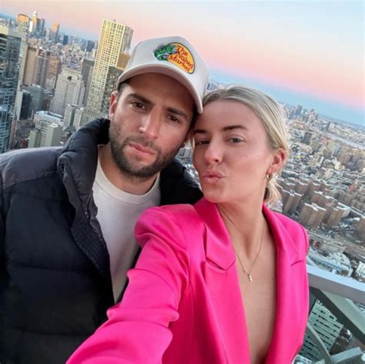 Alex Bennett Barstool Net Worth, Age, Wiki, Biography, Relationship, Wife, Dating, Ethnicity, Height & Facts