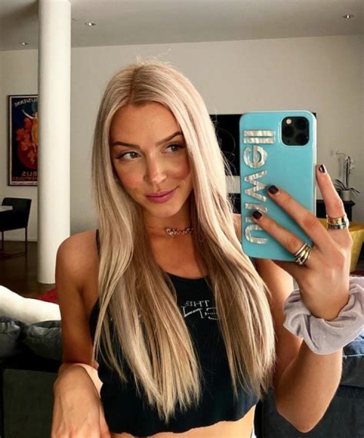 Is Alex Cooper from Call Her Daddy leaving Barstool Sports?