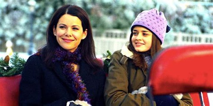 Alexis Bledel on Rory, Logan's 'Gilmore Girls' Revival Romance