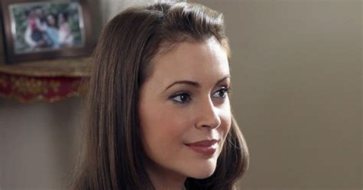 Alyssa Milano Leaving Mistresses After Two Seasons: Find Out Why