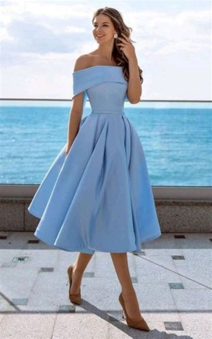 You'll Love the Corset Effect on This Wedding Guest Dress