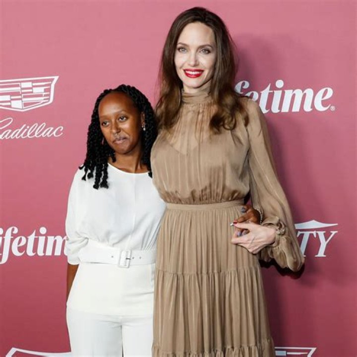 Angelina Jolie Drops Off Daughter Zahara at Spelman College