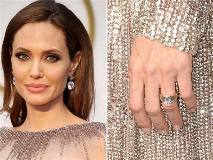 Angelina Jolie's Engagement Ring from Brad Pitt Is $500,000!