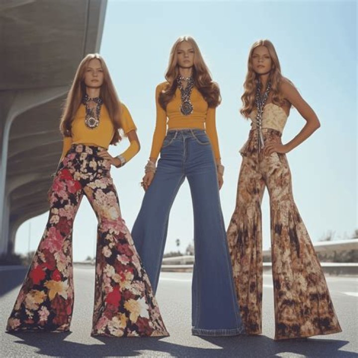 Anna-Kaci ‘70s-Inspired Jeans Are the Cutest Ever
