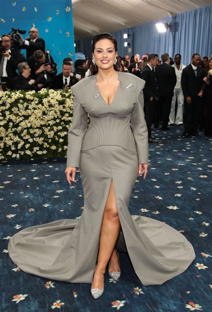 Ashley Graham Met: A Journey Through The Life Of A Trailblazer