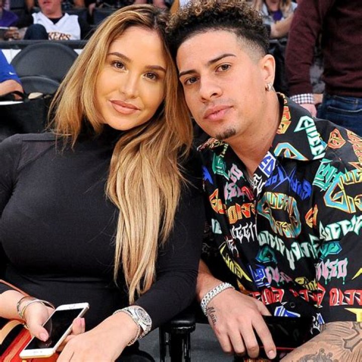 Austin McBroom's Girlfriend: Who Is She?