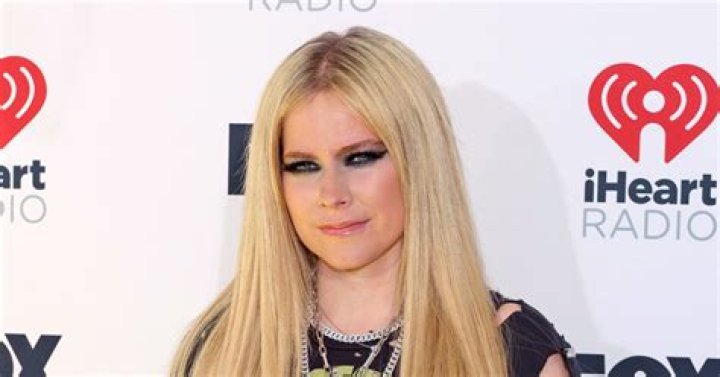 Avril Lavigne Addresses 'Dumb' Melissa Body Double Conspiracy