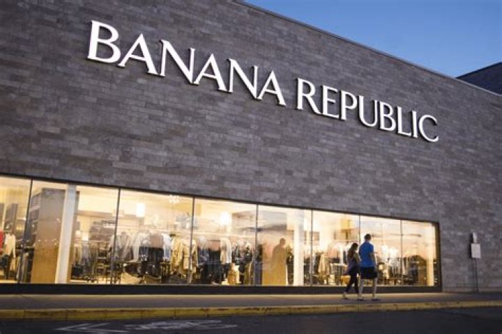 Banana Republic confirms store hours will change for just one day next week and shoppers can start planning now