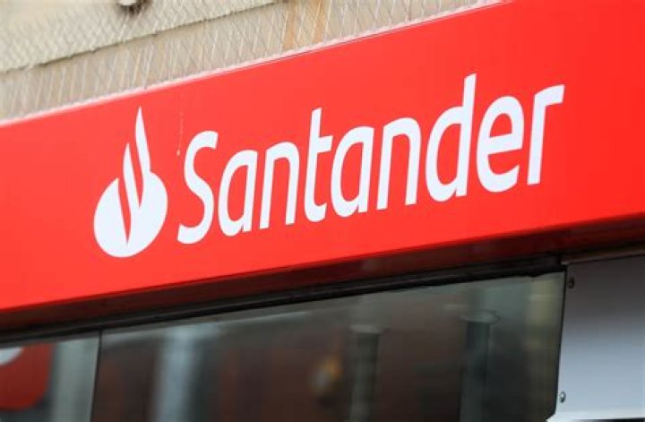 Final days until major bank with more than 600 branches closes location as ‘customers' preferences have changed’