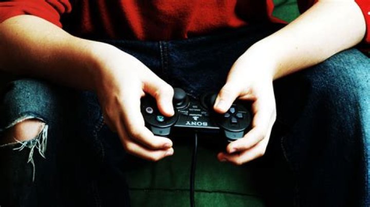 Beloved PlayStation game ‘now worth over $650’ – just check for two strips on the case before you sell it