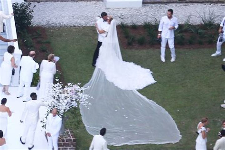 Ben Affleck And Jennifer Lopez: A Dream Wedding Come True