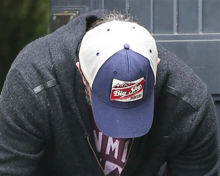 Ben Affleck Wears Souvenir Hat After Vacation With J. Lo