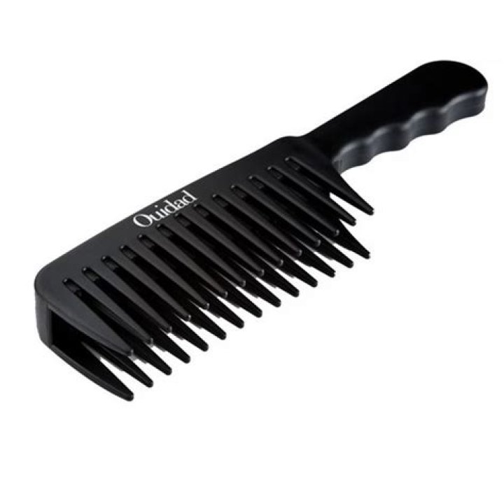The Best Detangling Combs of 2024