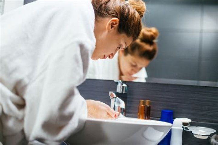 The best way to wash your face, according to dermatologists