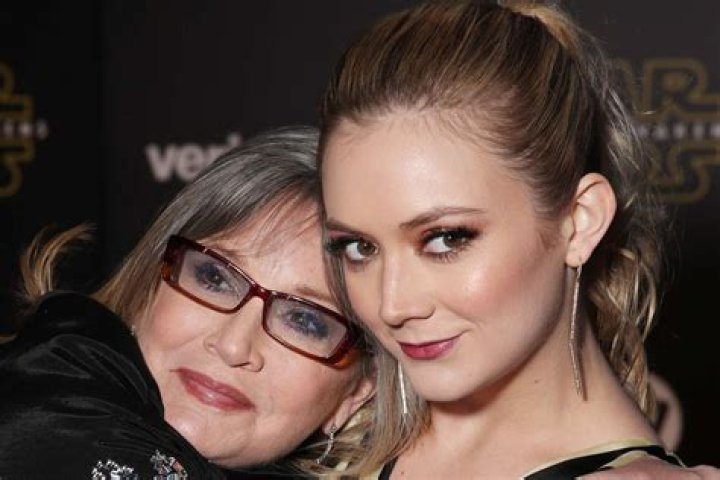 Billie Lourd Shares Throwback Two Months After Carrie Fisher’s Death