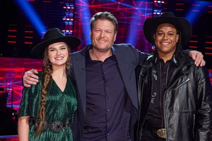 Blake Shelton Bonds With ‘The Voice’ Contestant Whose Brother Died